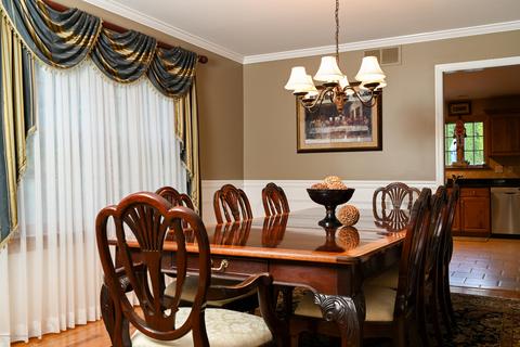 3 Rainbow Dr, Clark, NJ 07066 photo 8