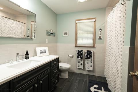3 Rainbow Dr, Clark, NJ 07066 photo 12