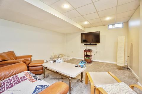 56 Stratton Rd, Matawan, NJ 07747 photo 21