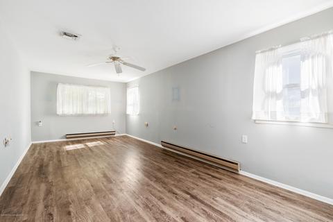 8 Longfellow Ct, Brick, NJ 08724 photo 20