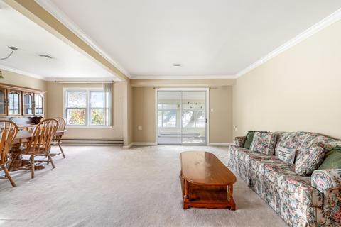 8 Longfellow Ct, Brick, NJ 08724 photo 13