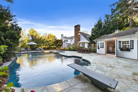 106 Rumson Rd, Rumson, NJ 07760 photo 3