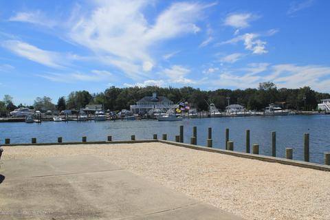 20 Jolly Roger Way, Waretown, NJ 08758 photo 4