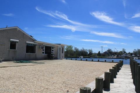 20 Jolly Roger Way, Waretown, NJ 08758 photo 3