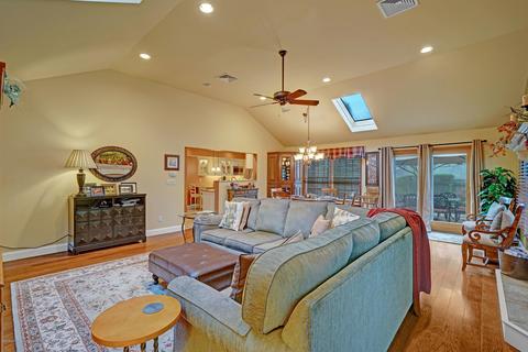 26 Lorelei Dr, Howell, NJ 07731 photo 16
