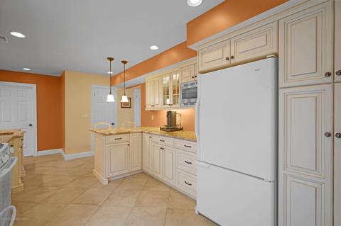 26 Lorelei Dr, Howell, NJ 07731 photo 6