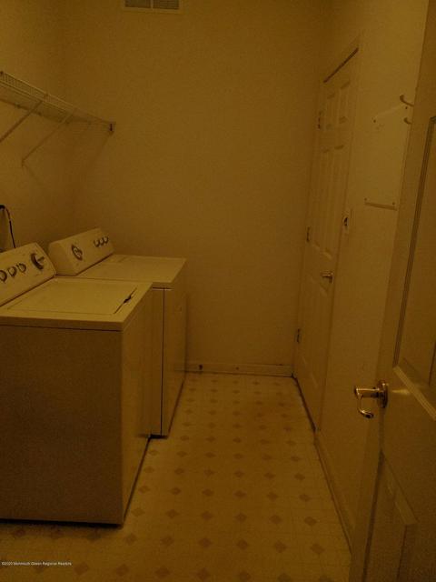 73 Marlow Dr, Jackson, NJ 08527 photo 2