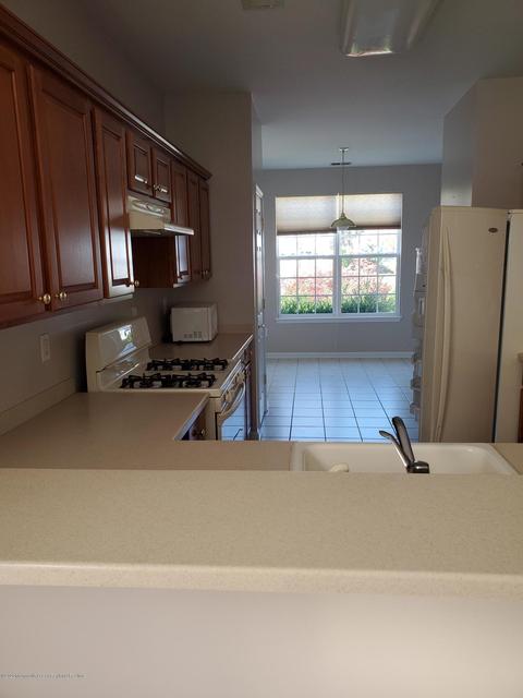 73 Marlow Dr, Jackson, NJ 08527 photo 4