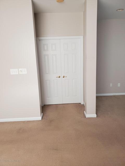 73 Marlow Dr, Jackson, NJ 08527 photo 3