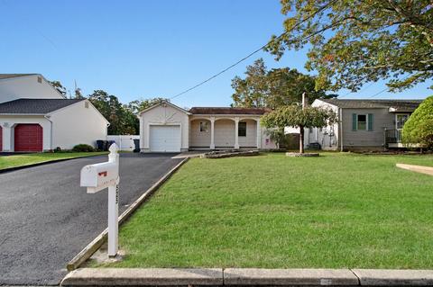 525 Azalea Dr, Brick, NJ 08724 photo 4