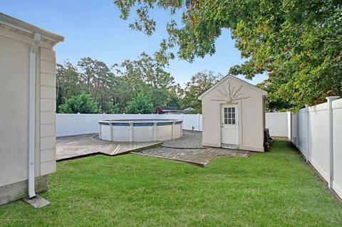 525 Azalea Dr, Brick, NJ 08724 photo 40