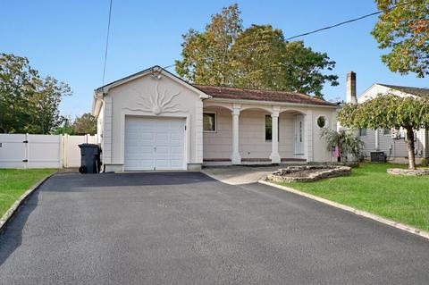 525 Azalea Dr, Brick, NJ 08724 photo 2
