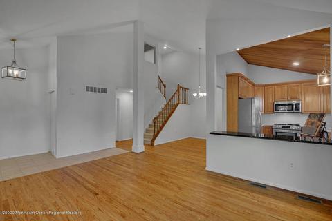 20 Maple Ln #B, Brielle, NJ 08730 photo 13