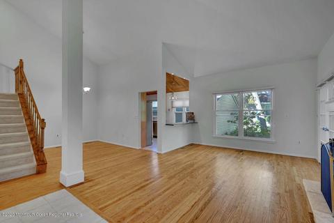 20 Maple Ln #B, Brielle, NJ 08730 photo 10