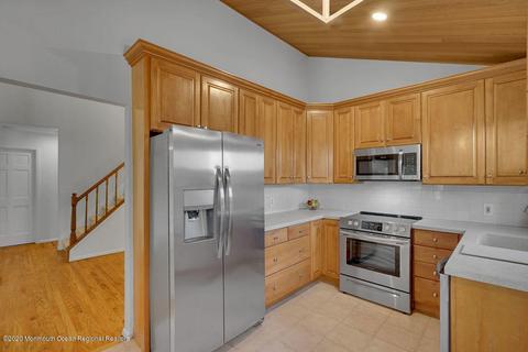 20 Maple Ln #B, Brielle, NJ 08730 photo 17