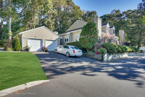 20 Maple Ln #B, Brielle, NJ 08730 photo 1