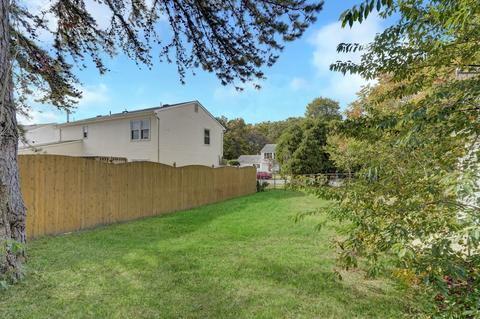 16 Eric Dr, Howell, NJ 07731 photo 21