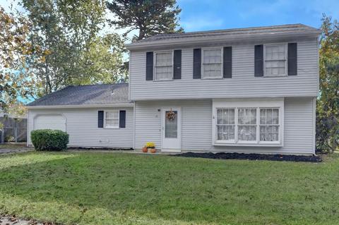 16 Eric Dr, Howell, NJ 07731 photo 1