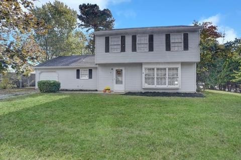 16 Eric Dr, Howell, NJ 07731 photo 2