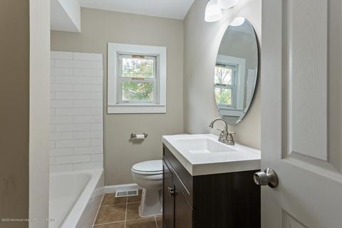 52 Middlesex Rd, Matawan, NJ 07747 photo 17