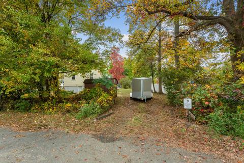 52 Middlesex Rd, Matawan, NJ 07747 photo 24