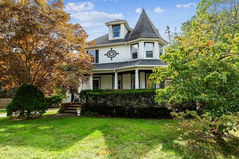 48 Main St, Helmetta, NJ 08828 photo 1