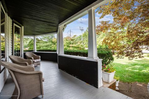 48 Main St, Helmetta, NJ 08828 photo 4