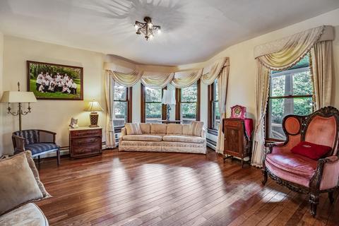48 Main St, Helmetta, NJ 08828 photo 9