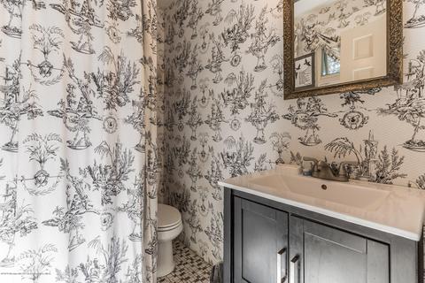 48 Main St, Helmetta, NJ 08828 photo 19