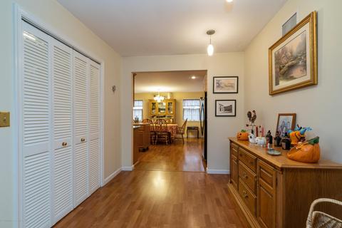 9 Appleton Dr, Hazlet, NJ 07730 photo 8