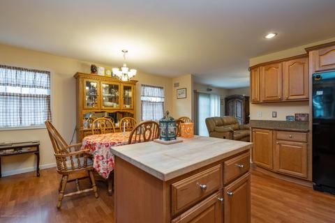 9 Appleton Dr, Hazlet, NJ 07730 photo 16