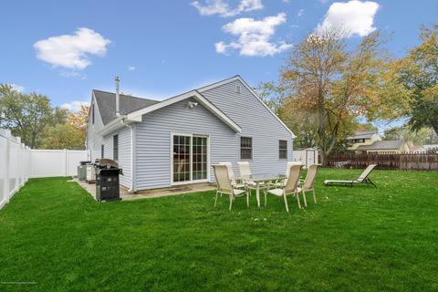9 Appleton Dr, Hazlet, NJ 07730 photo 25