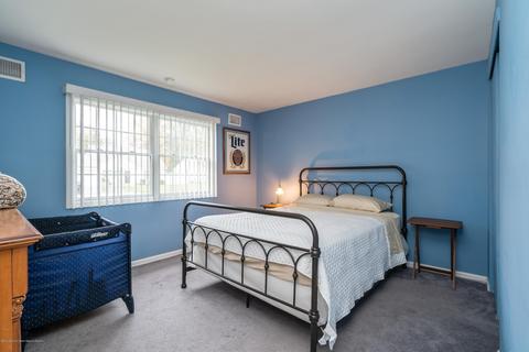 9 Appleton Dr, Hazlet, NJ 07730 photo 10
