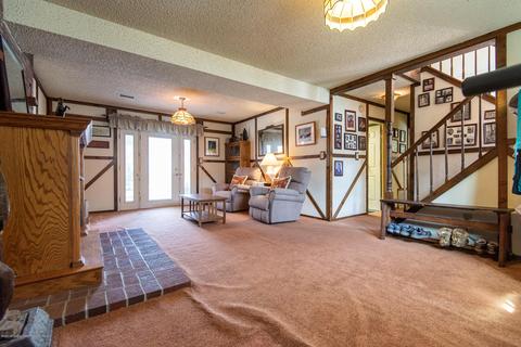 608 Peter Pl, Brick, NJ 08723 photo 16