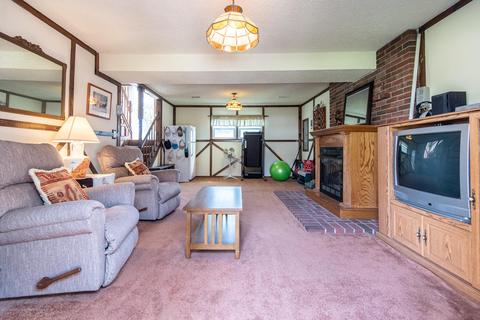 608 Peter Pl, Brick, NJ 08723 photo 17
