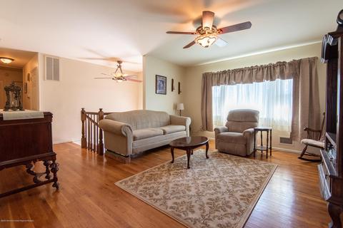 608 Peter Pl, Brick, NJ 08723 photo 3