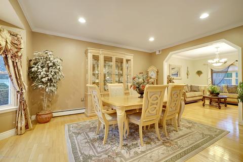 15 Katelyn Ct, Matawan, NJ 07747 photo 17