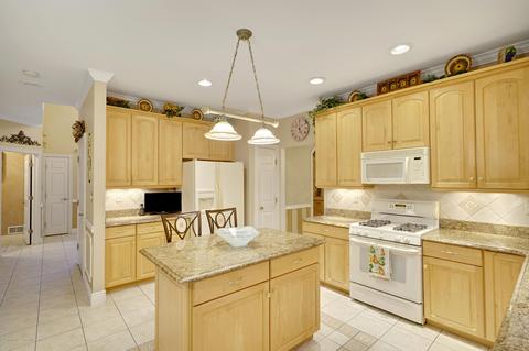 15 Katelyn Ct, Matawan, NJ 07747 photo 23