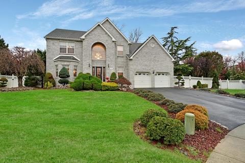 15 Katelyn Ct, Matawan, NJ 07747 photo 10