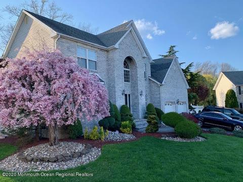 15 Katelyn Ct, Matawan, NJ 07747 photo 2