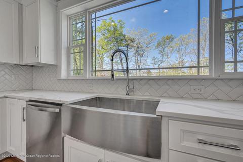 912 Calvin St, Forked River, NJ 08731 photo 13
