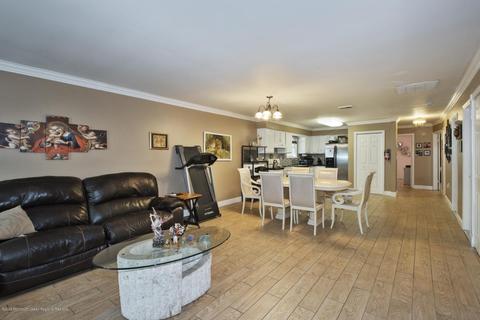 33 Bramble Ln, Matawan, NJ 07747 photo 7