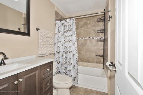 33 Bramble Ln, Matawan, NJ 07747 photo 16