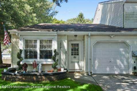 33 Bramble Ln, Matawan, NJ 07747 photo 1