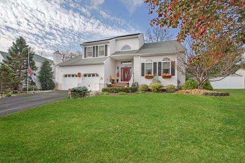 324 Mackenzie Dr, Jackson, NJ 08527 photo 1