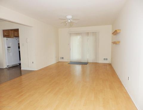 2 Palm Ave, Brick, NJ 08723 photo 4