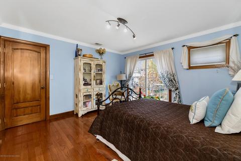 121 Main St, Helmetta, NJ 08828 photo 15