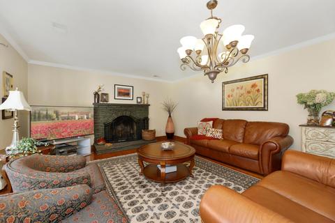 121 Main St, Helmetta, NJ 08828 photo 9