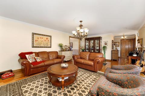 121 Main St, Helmetta, NJ 08828 photo 7