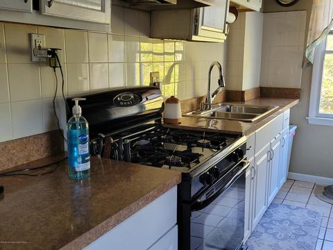 2544 Lacey Rd, Forked River, NJ 08731 photo 5